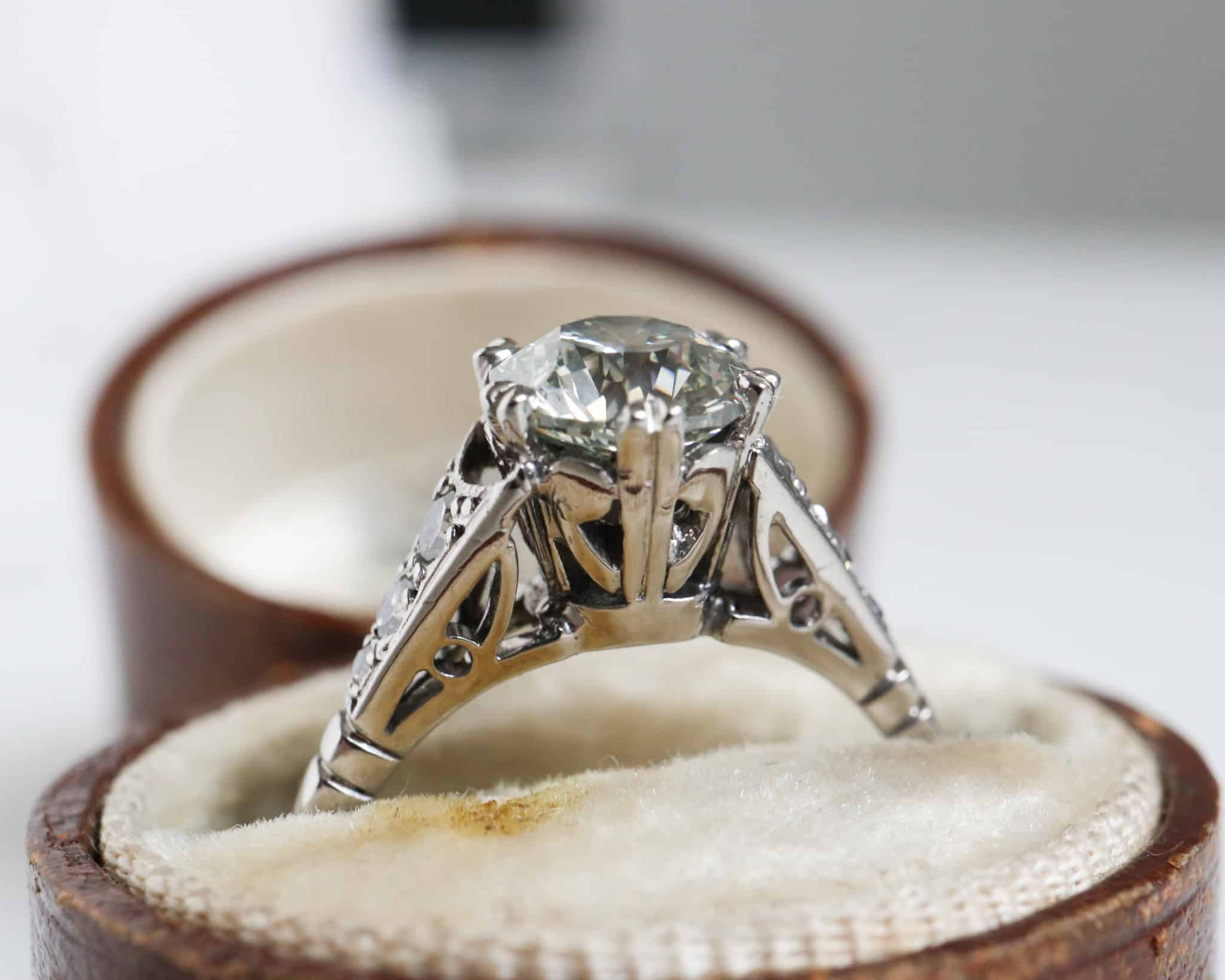 1920s-diamond-solitaire-1ct-6.jpg