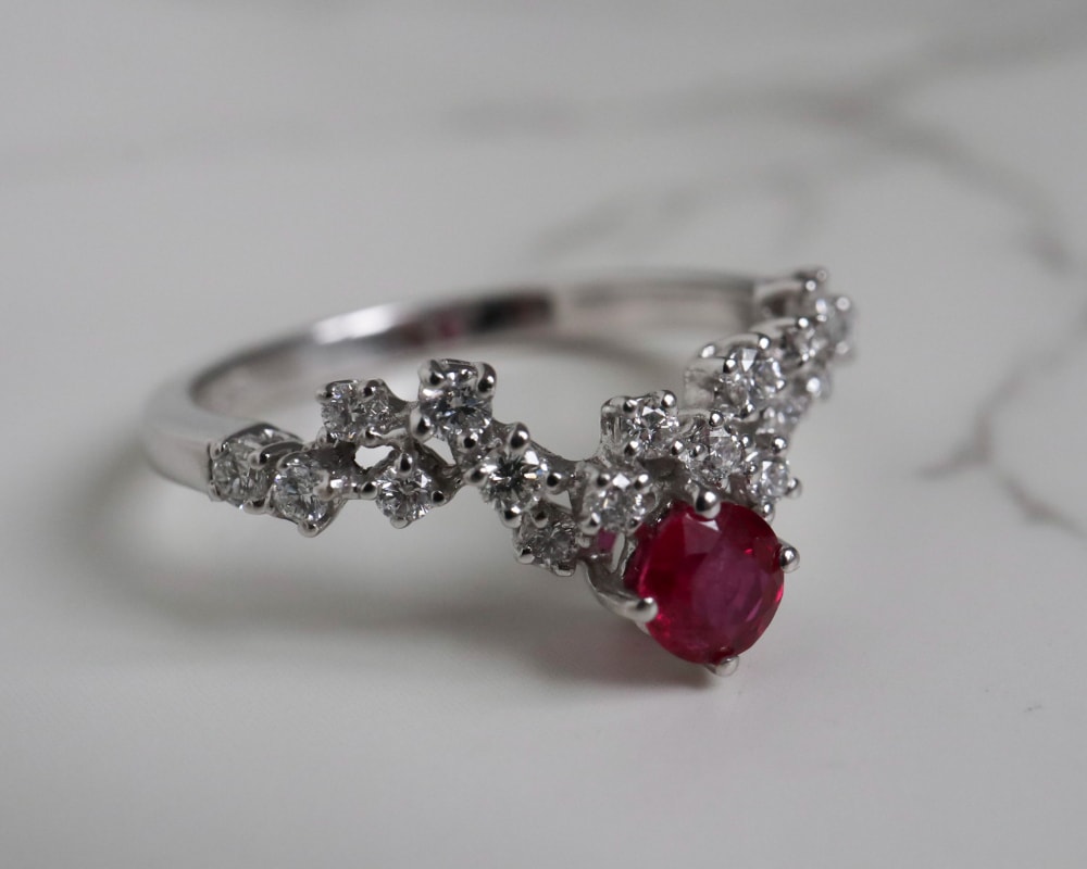 18ct white and ruby wishbone ring for sale in Leeds