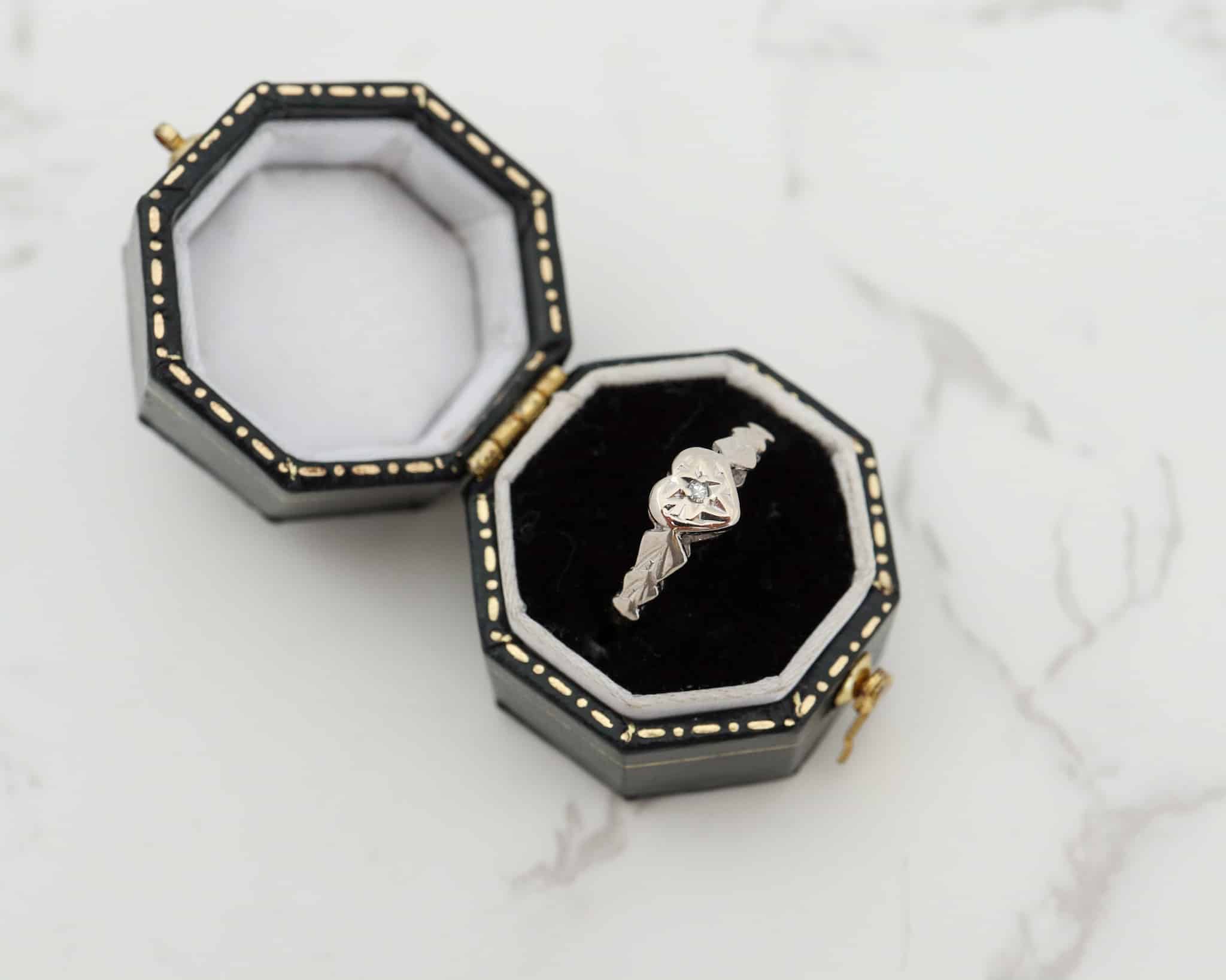 art-deco-heart-diamond-ring-3.jpg