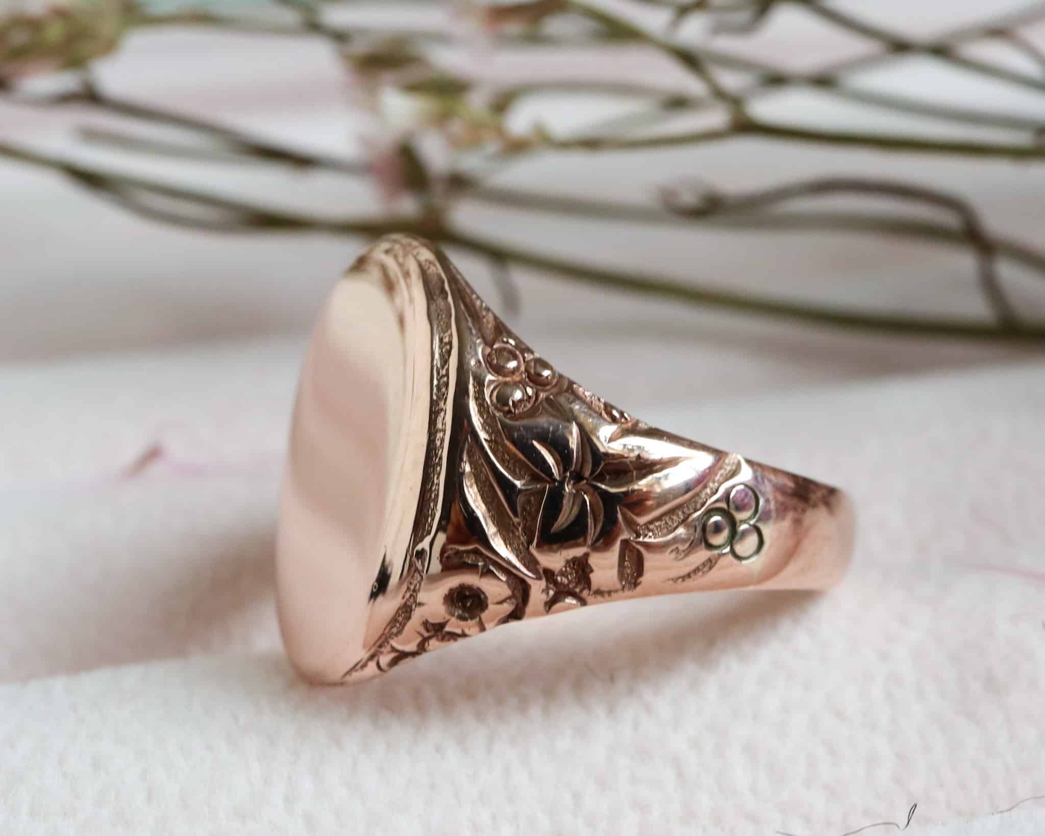 edwardian-rose-gold-signet-ring-2.jpg