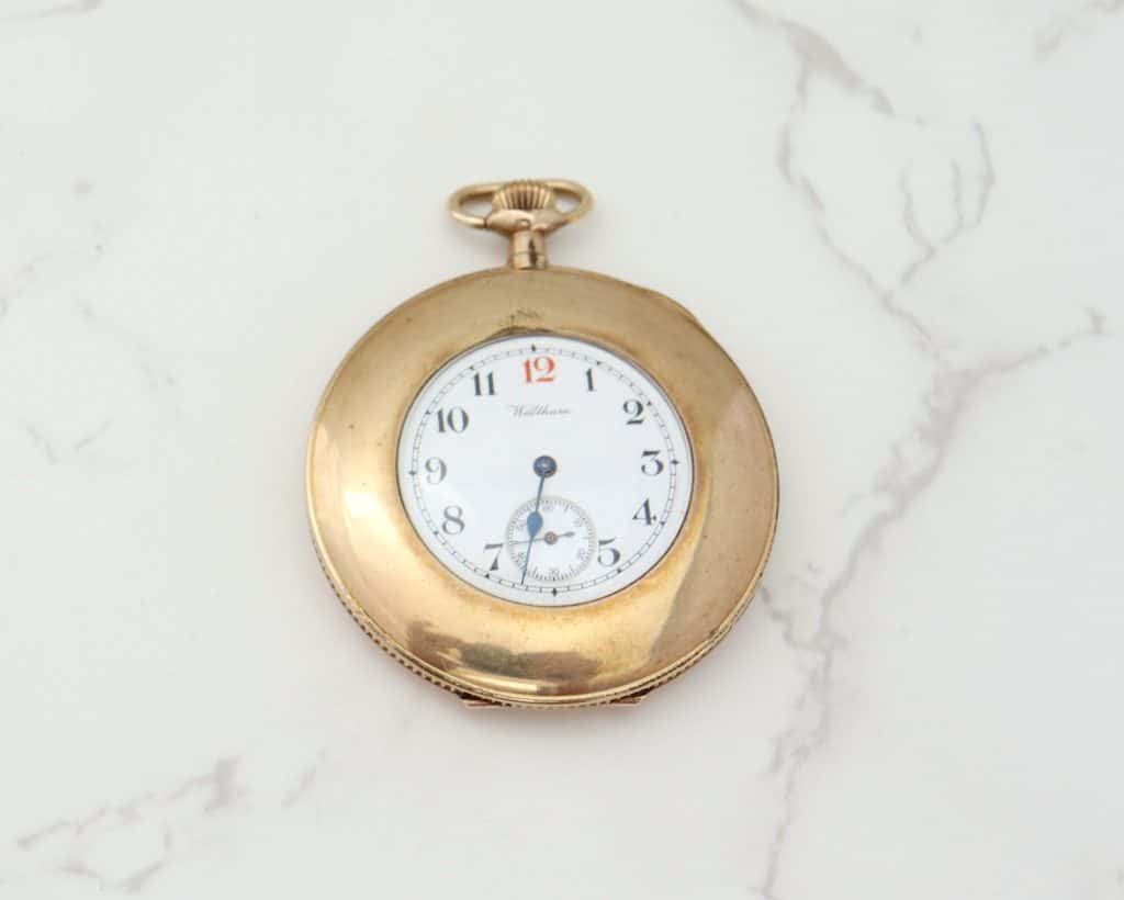 gold-plated-waltham-pocket-watch-5-1024×820