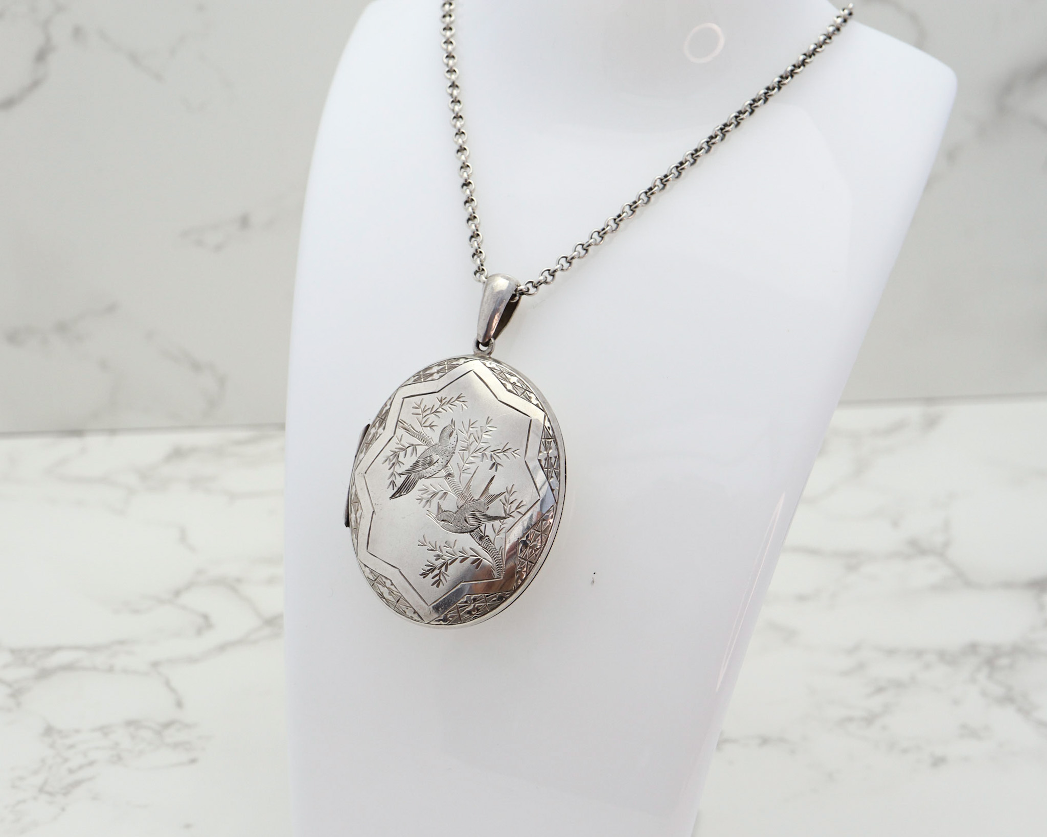 large-silver-locket-2-1.jpg
