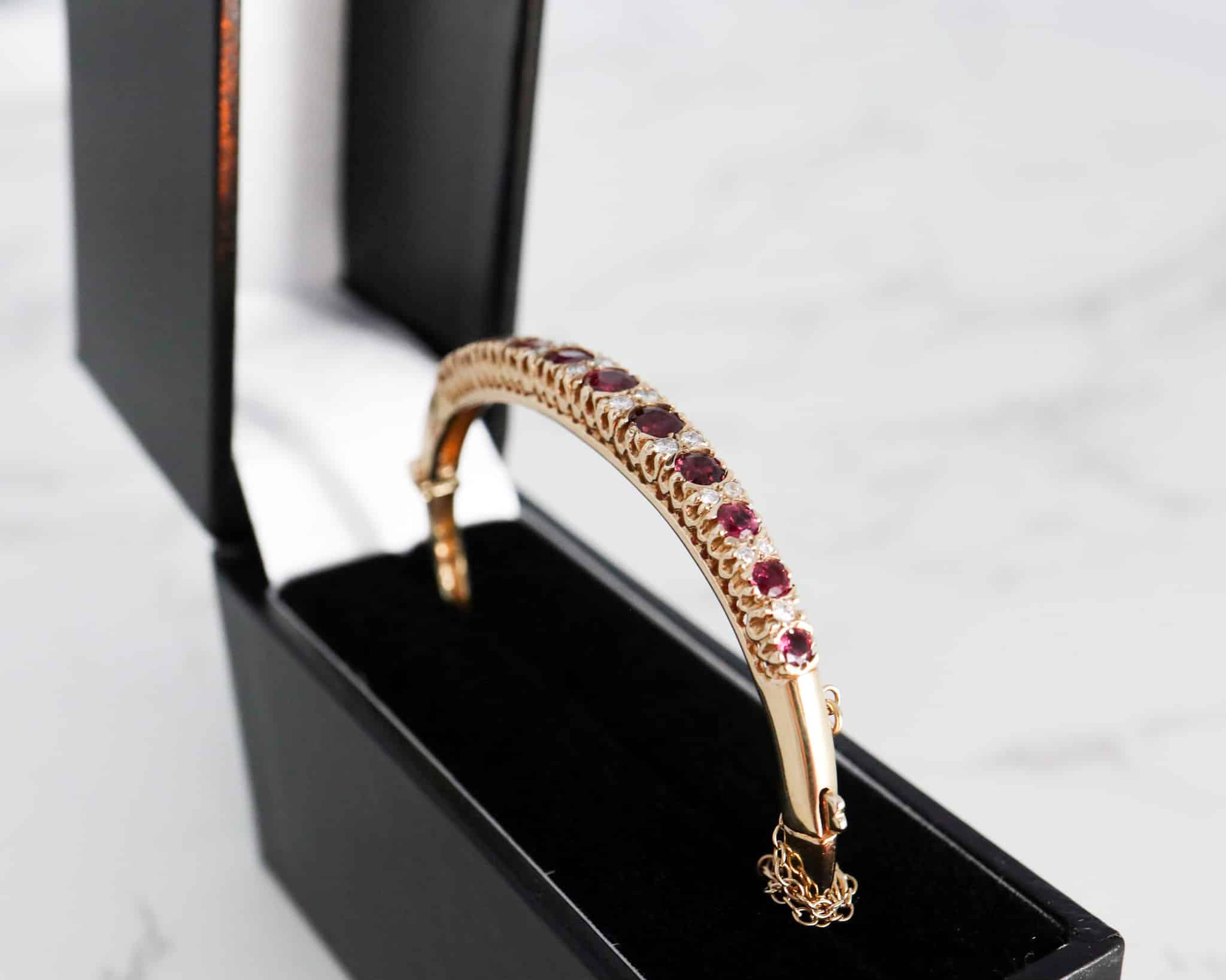 ruby-and-diamond-bangle-11.jpg