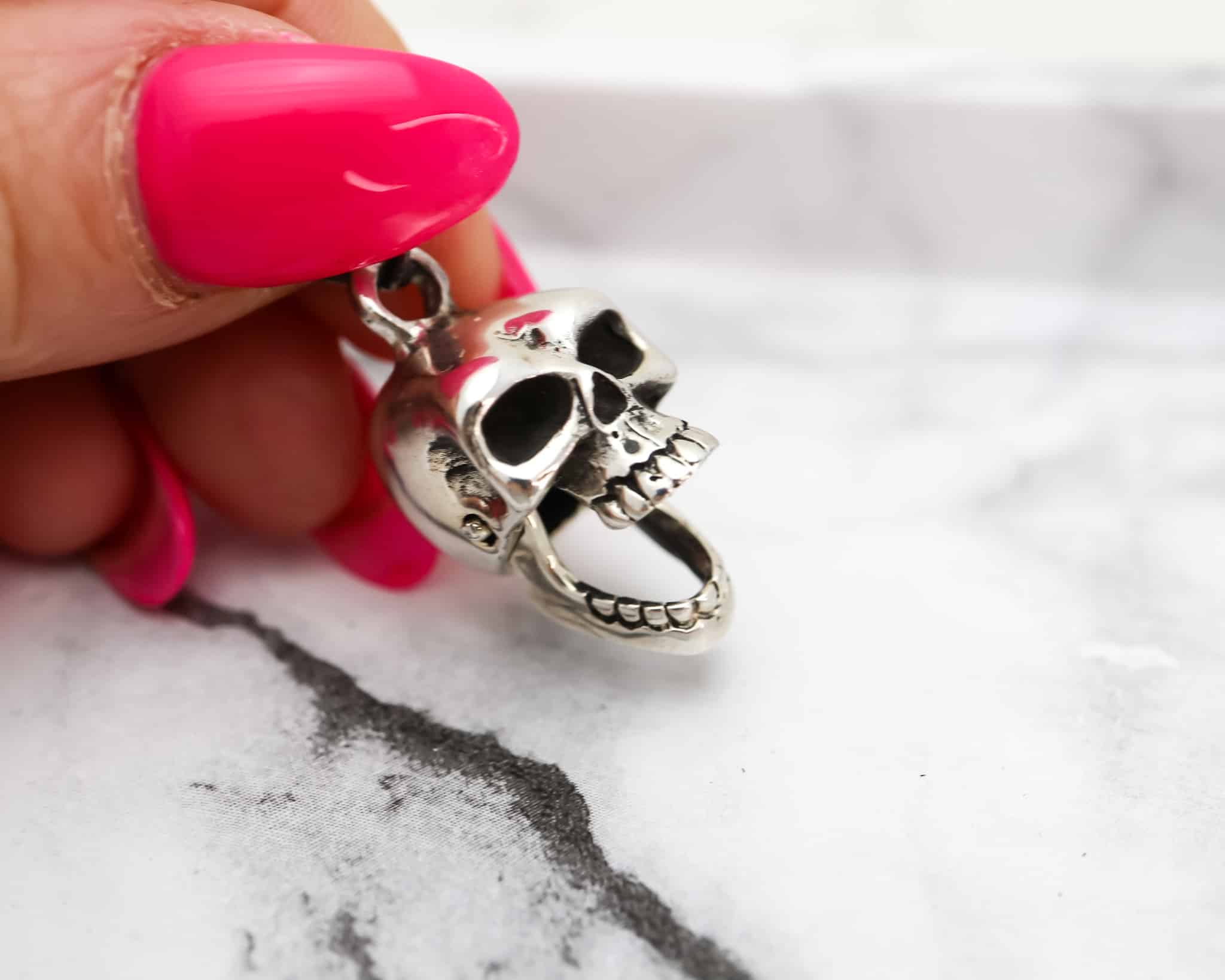 skull-pendant-4.jpg