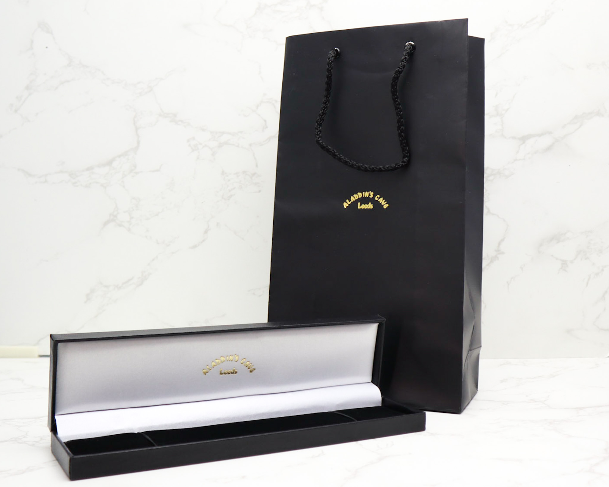 stock-packaging-bracelet-box.jpg