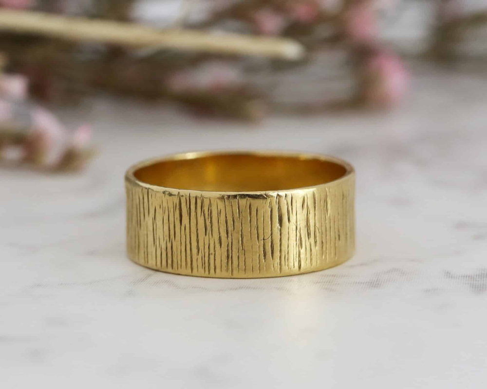 textured-gold-ring-.jpg