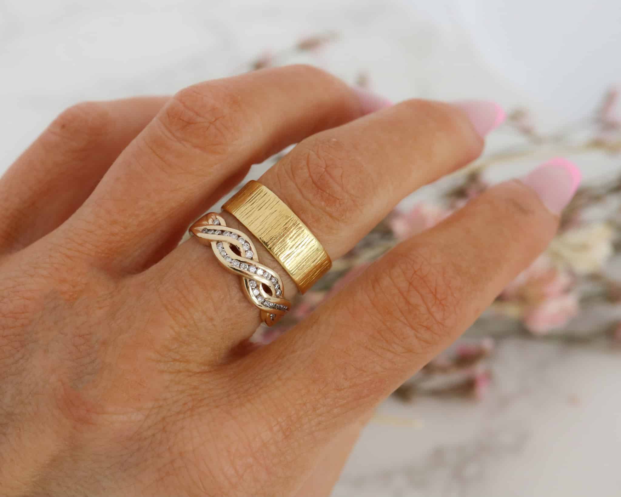 textured-gold-ring-6.jpg