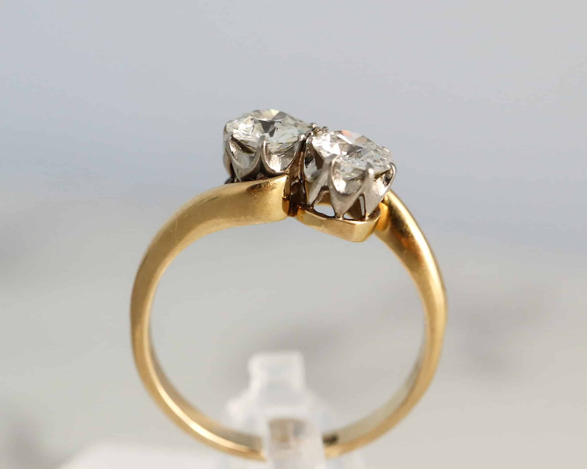 toi-et-moi-diamond-ring-3.jpg