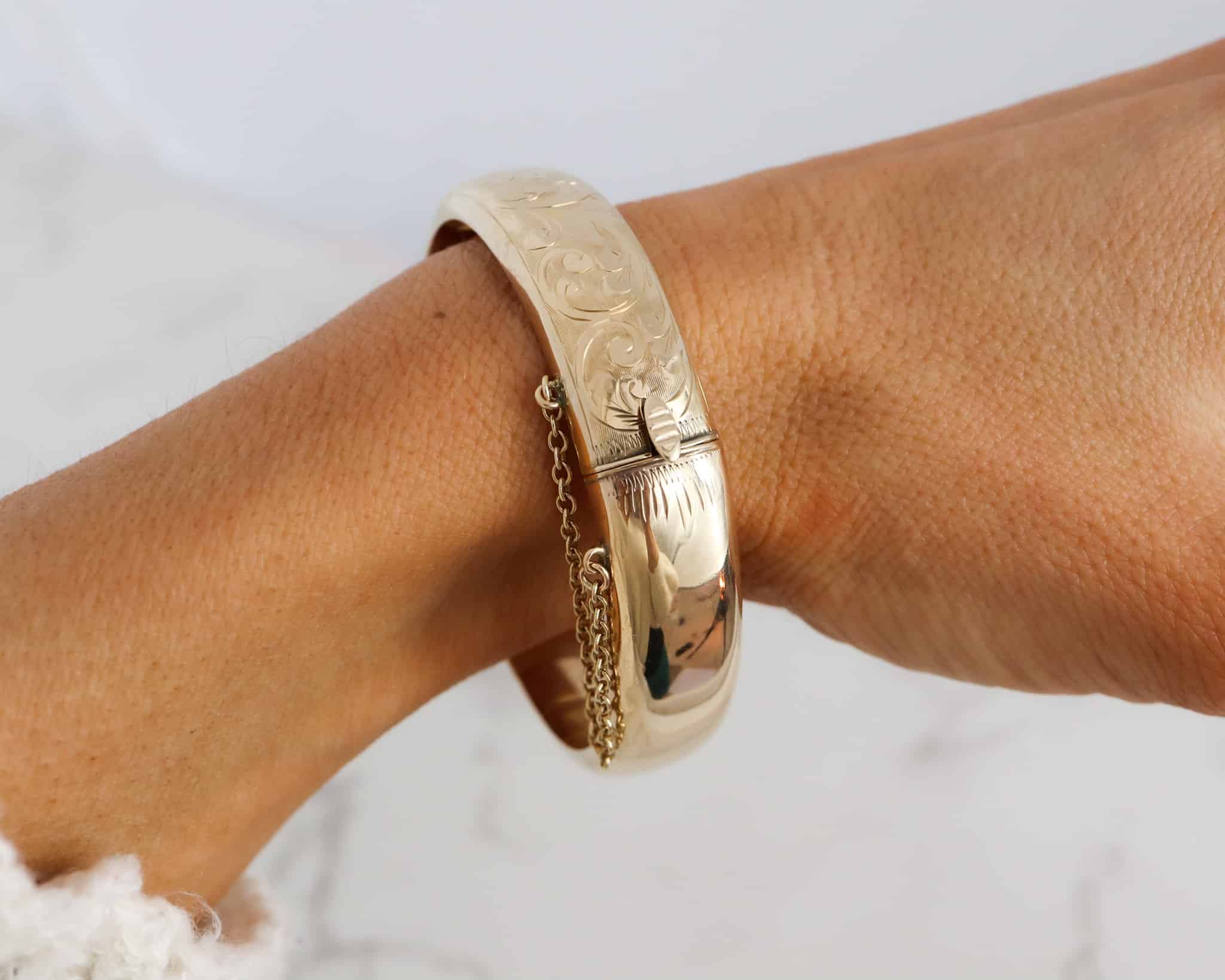 vintage-9ct-gold-bangle-8.jpg