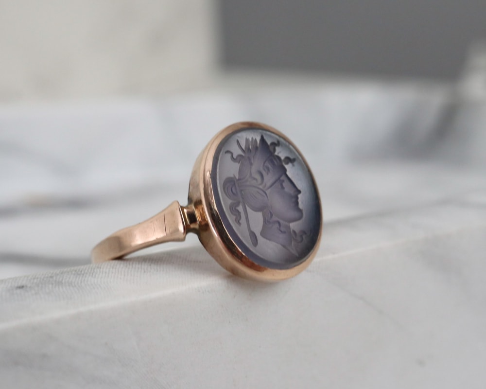 antique intaglio ring made from 9ct yellow gold and agate with the imprint of a roman emperor dated Chester 1930