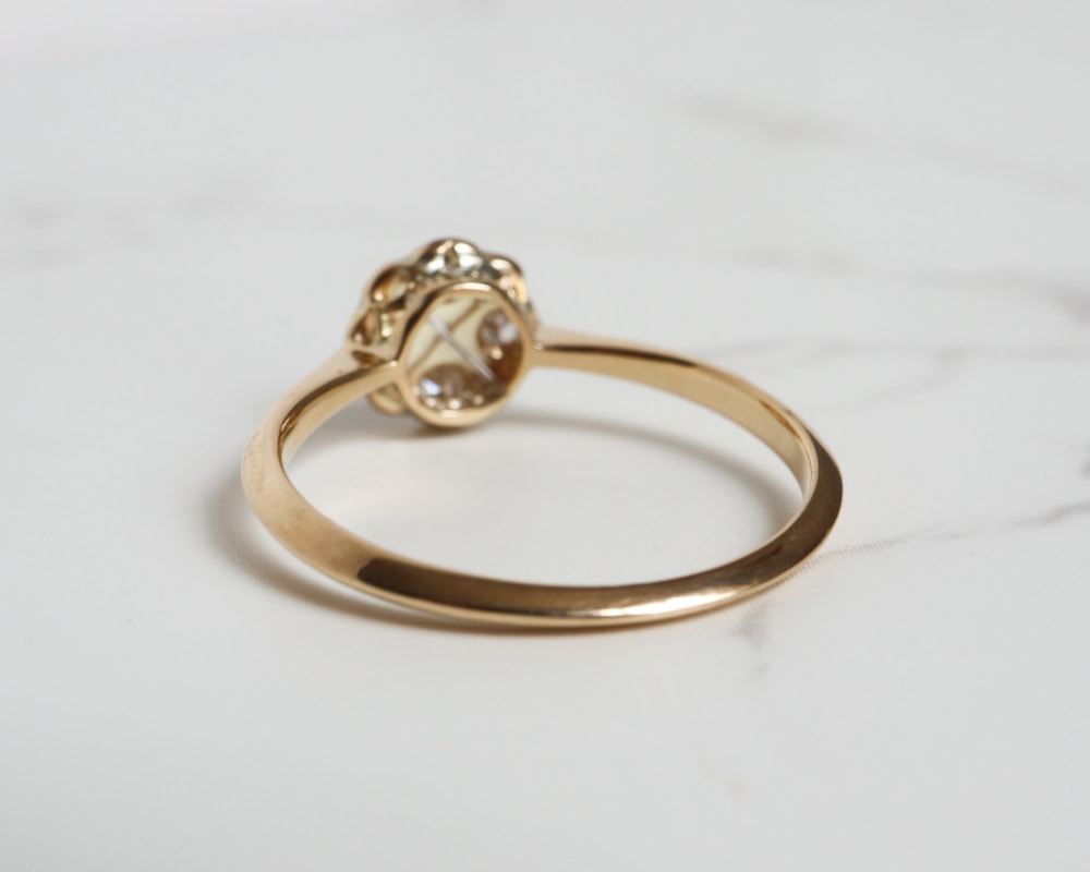 art deco diamond ring set in 18ct yellow gold