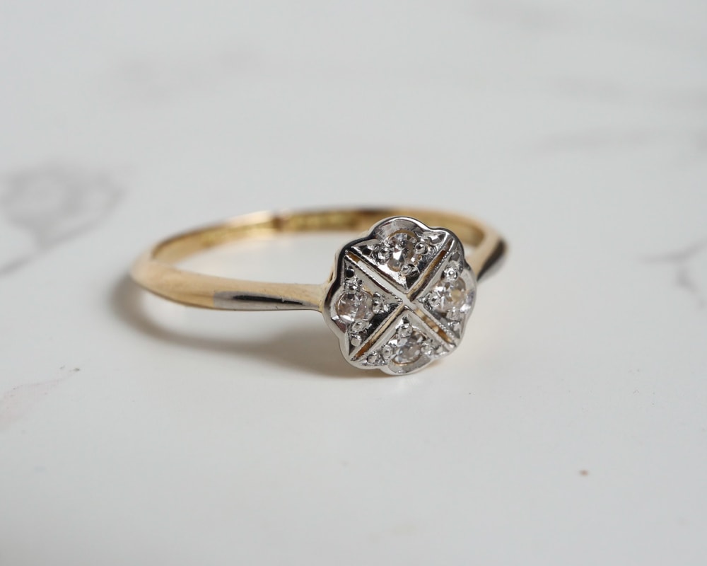 art deco diamond ring set in 18ct yellow gold