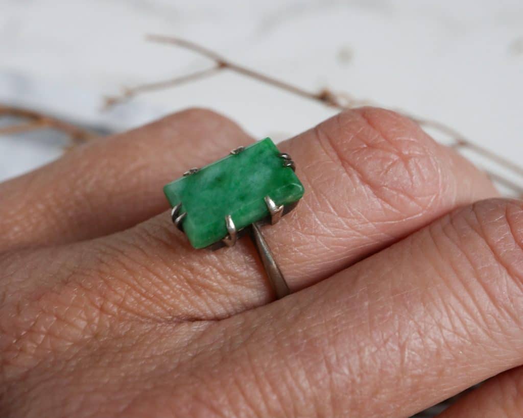 antique-jade-ring-2-1024×819