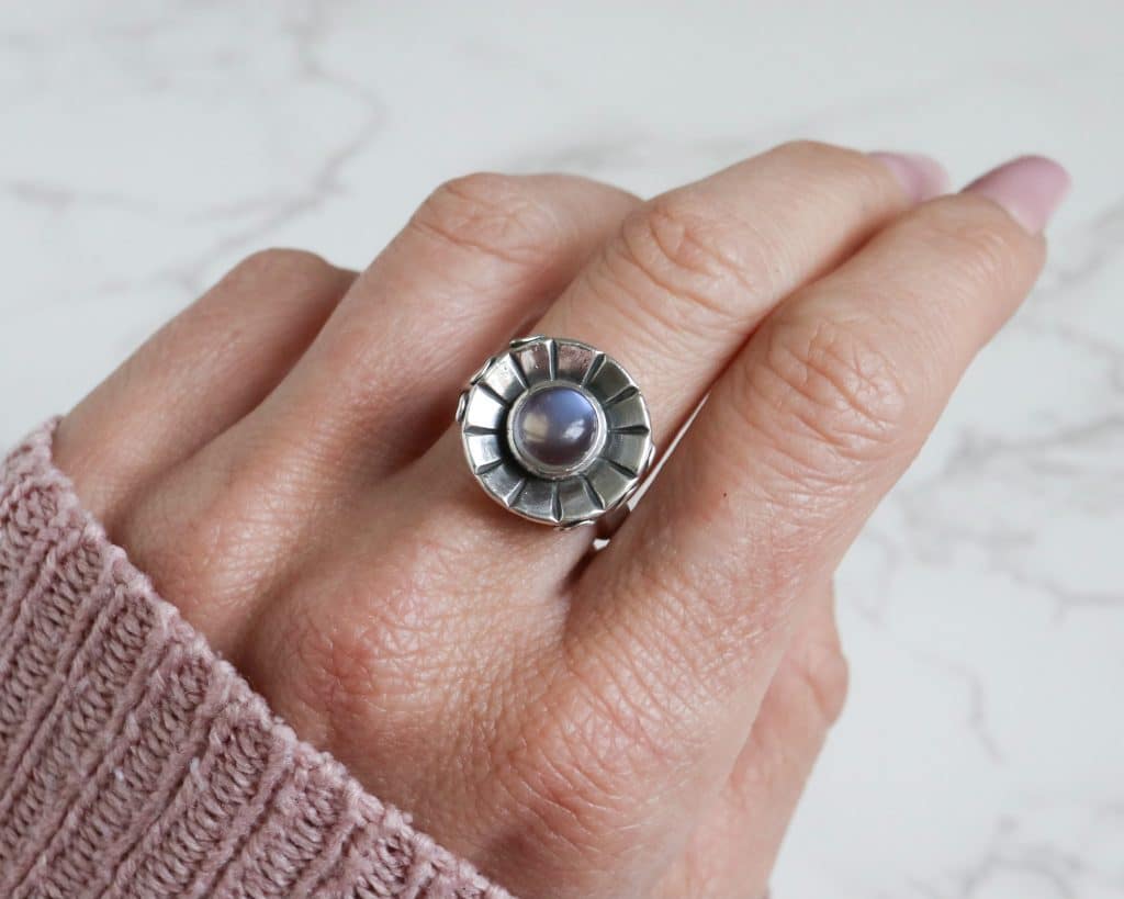 silver-and-moonstone-ring-6-1024×819