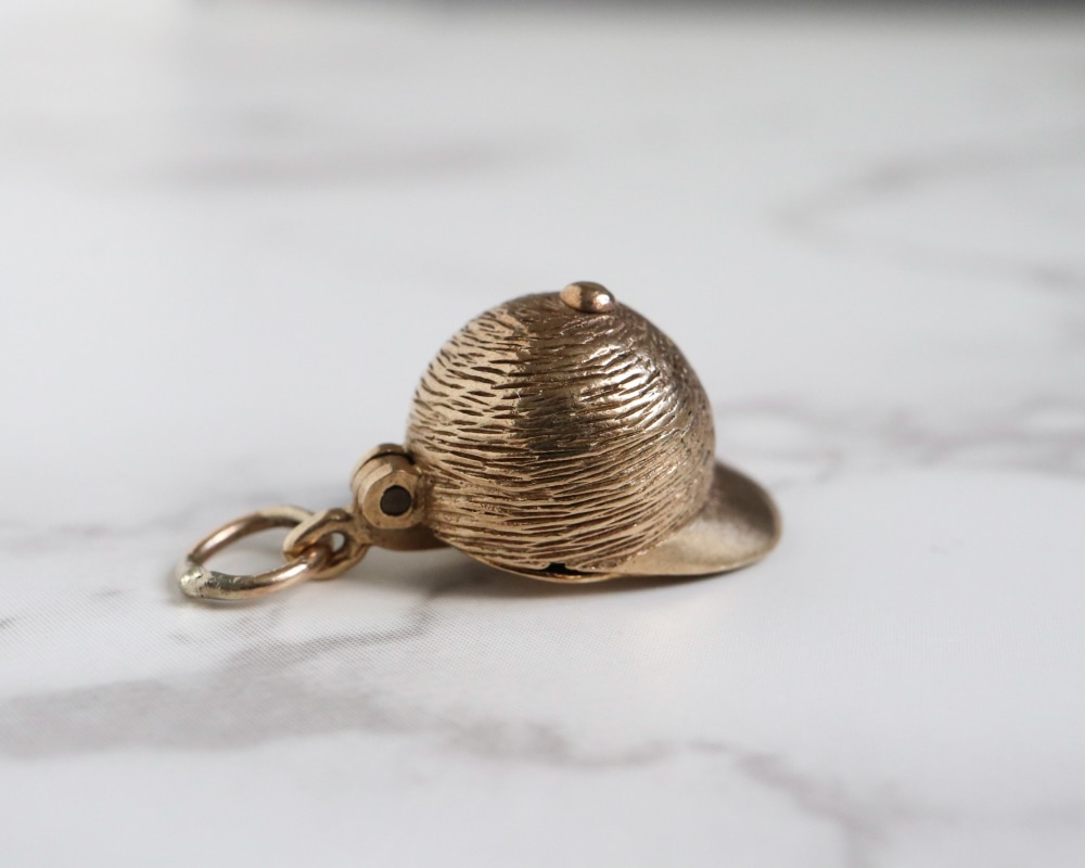 vintage 9ct gold 1970s jockey charm with horse inside