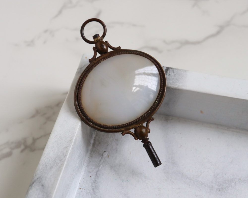 Antique Georgian watch key pendant with quartz stone