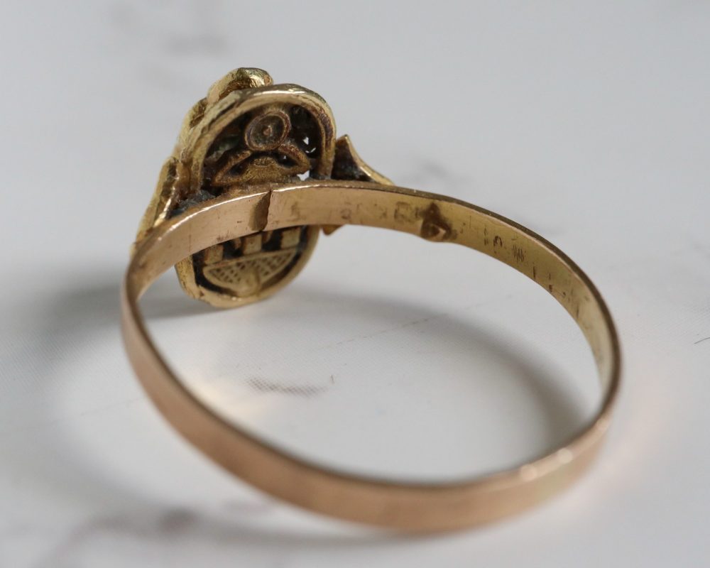 Antique Egyptian Revival scarab beetle ring in 18ct gold and turquoise