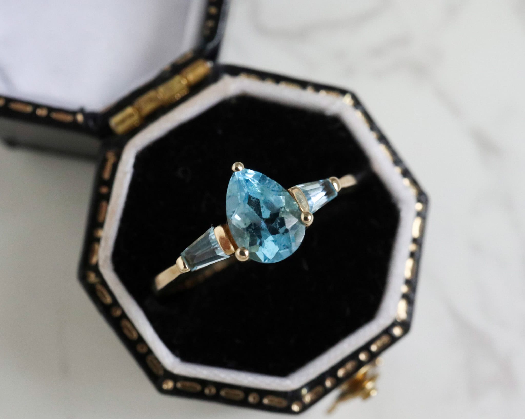 Vintage Simulated Topaz Blue Pendant Ring Set main image 0