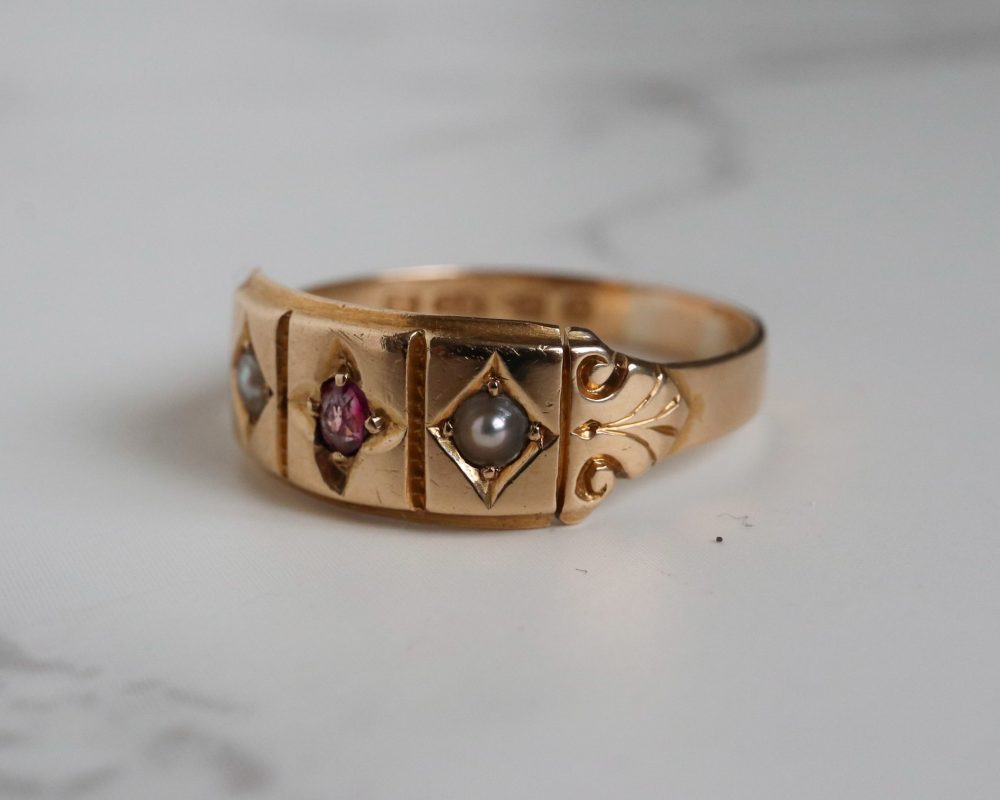 Edwardian ruby and pearl gypsy ring in 18ct yellow gold for sale in Leeds, Yorkshire