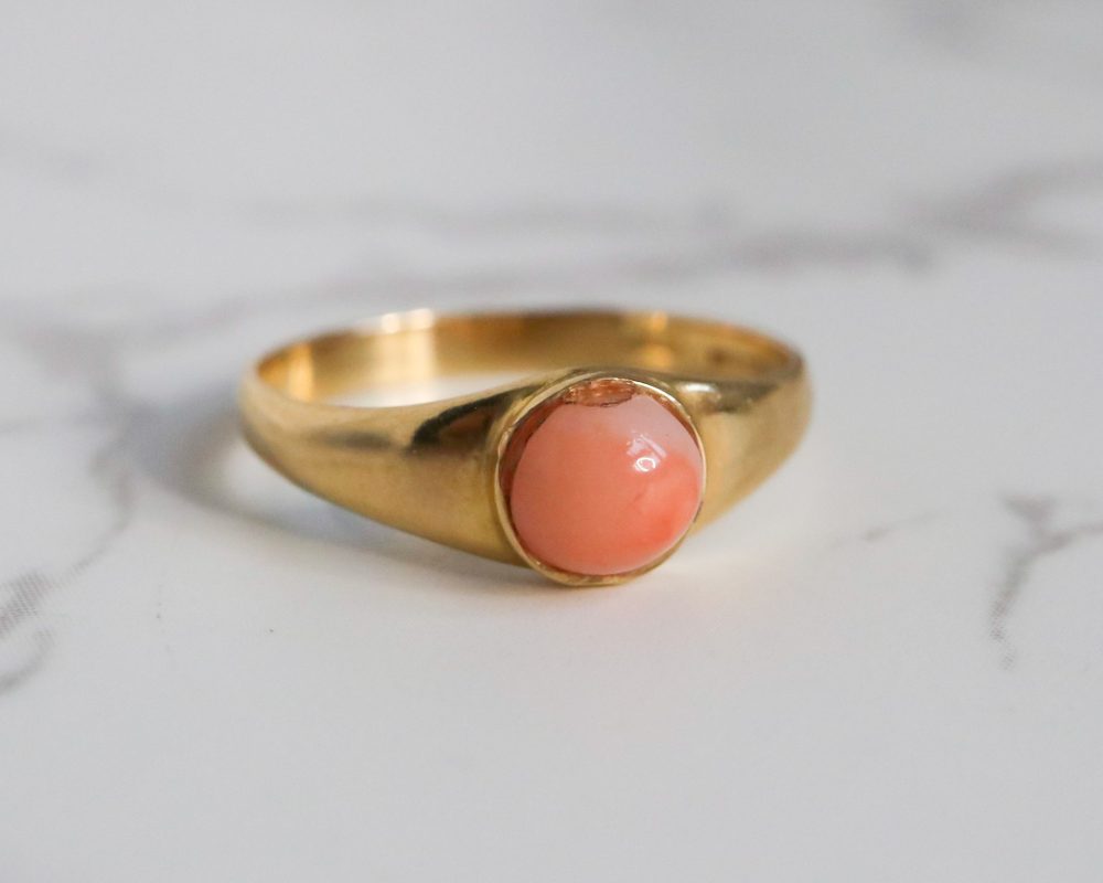 Vintage 18ct gold and coral ring for sale in Leeds, Yorkshire