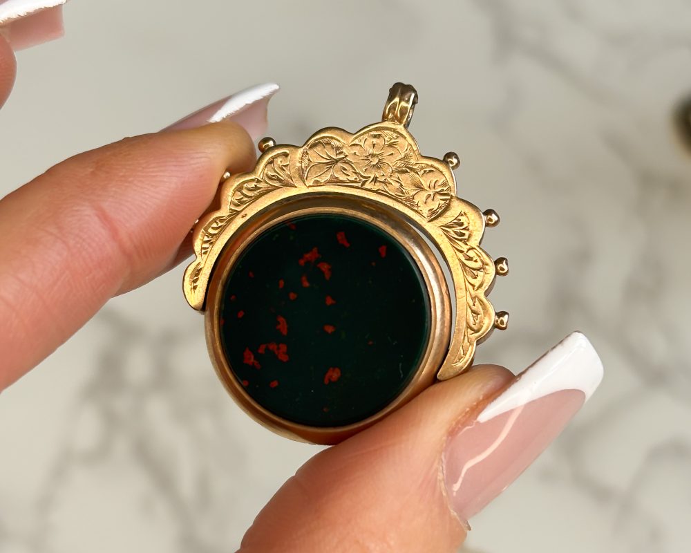 Antique spinning fob 9ct gold, carnelian and bloodstone for sale in Leeds, Yorkshire