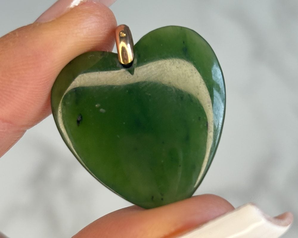 Antique Victorian jade heart pendant with 9ct gold bail for sale in Leeds, Yorkshire