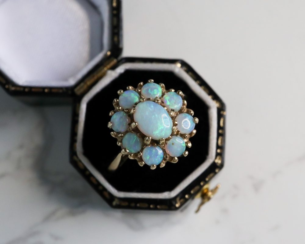 Vintage opal cluster ring in 9ct yellow gold for sale in Leeds, Yorkshire