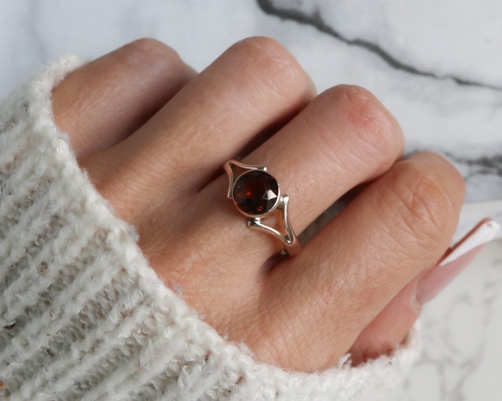 Vintage citrine ring in 9ct yellow gold for sale in Leeds, Yorkshire
