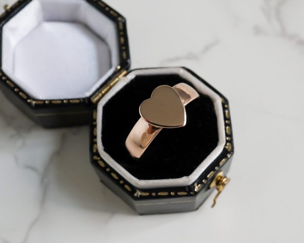 Victorian 9ct rose gold heart ring for sale in Leeds, Yorkshire
