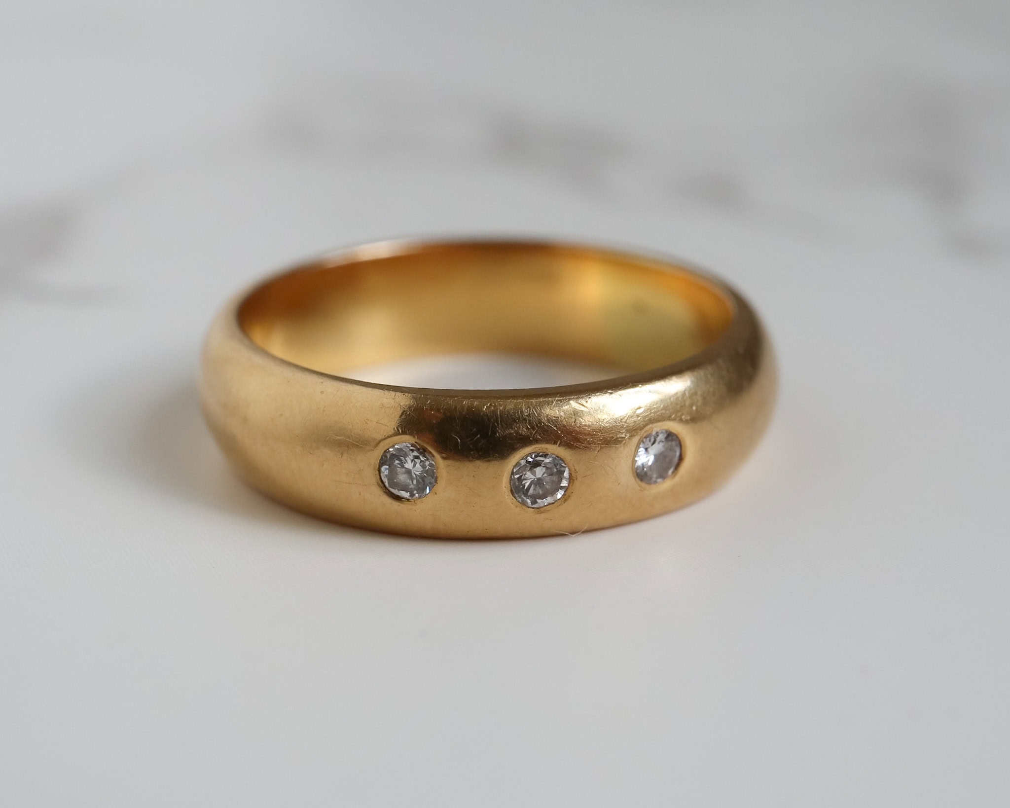 Antique 22ct yellow gold and old cut diamond wedding ring for sale in Leeds, Yorkshire
