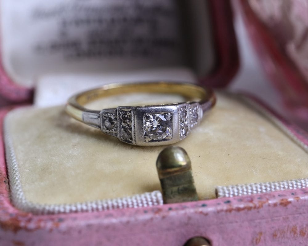 Art Deco diamond stepped shoulder ring in 18ct yellow gold and platinum for sale in Leeds, Yorkshire
