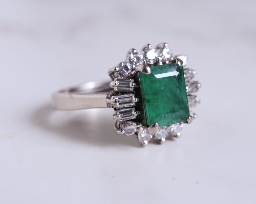 Vintage emerald and diamond cluster ring in 14ct white gold for sale in Leeds, Yorkshire