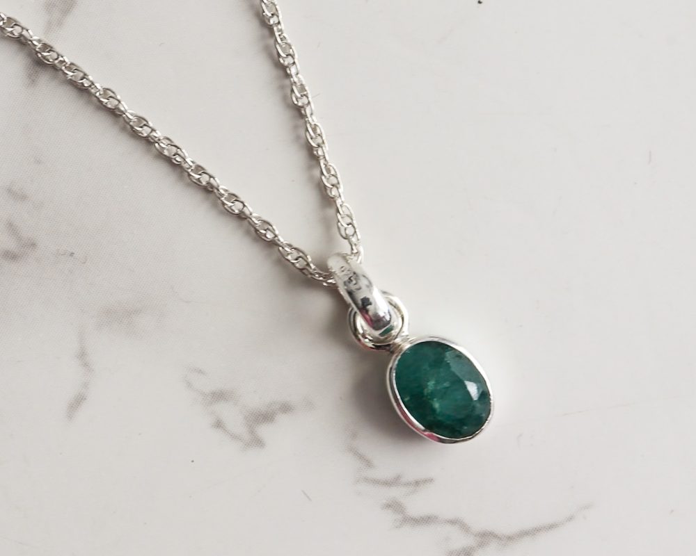Silver and emerald oval pendant on an 18 inch silver chain for sale in Leeds, Yorkshire