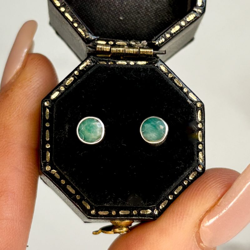 Silver and emerald small round stud earrings for sale in Leeds, Yorkshire