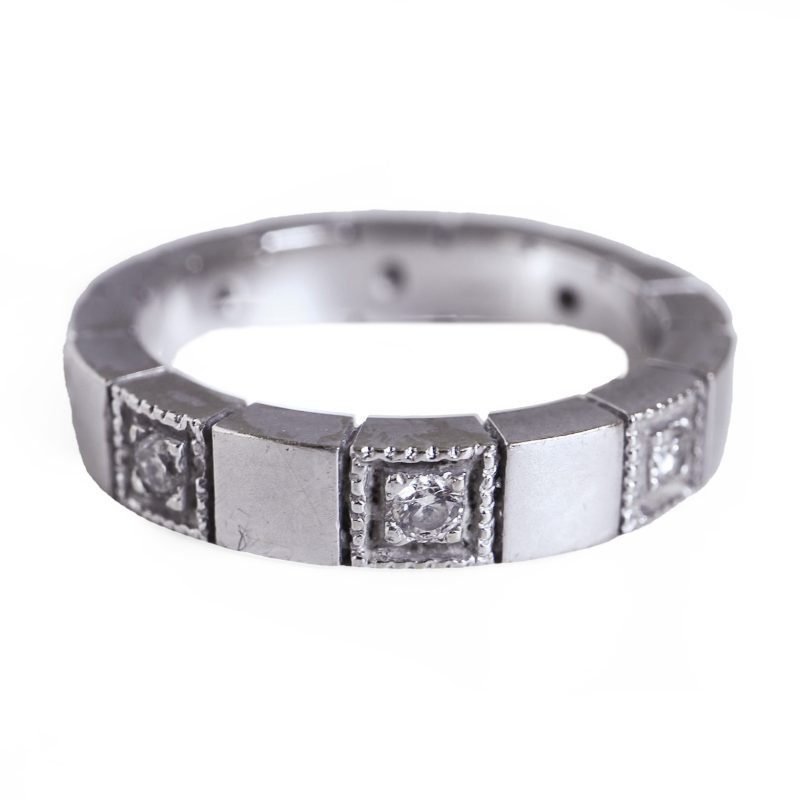 Vintage 18ct white gold and diamond ring for sale in Leeds, Yorkshire
