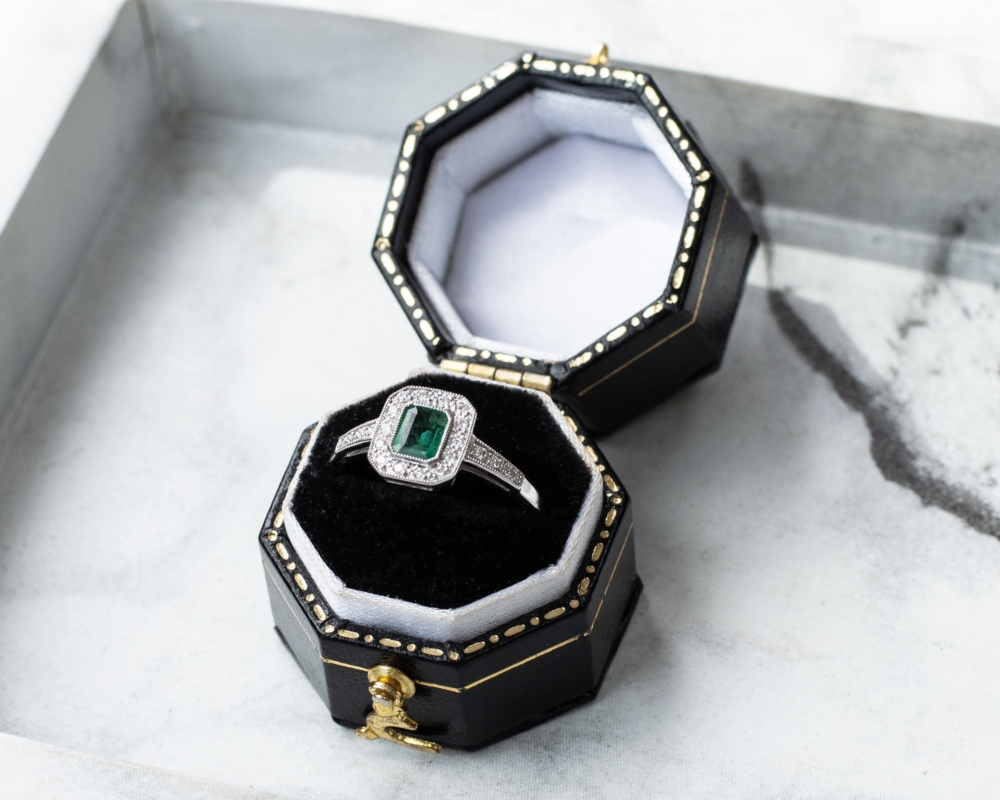 art deco style emerald and diamond ring for sale in Leeds, Yorkshire