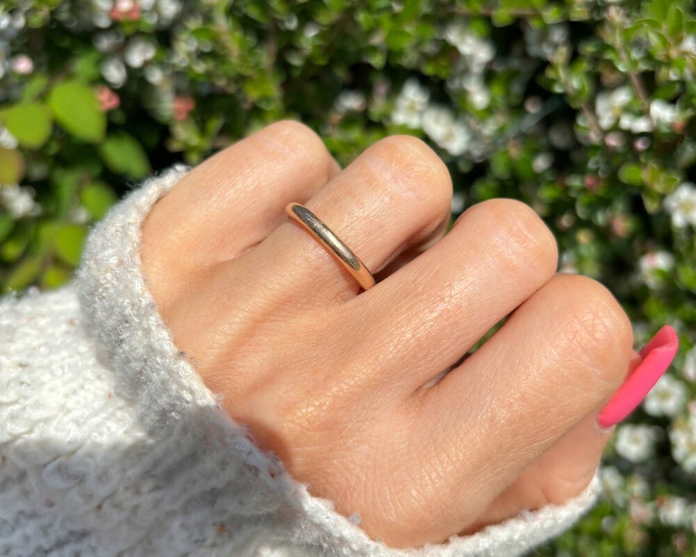 Antique 9ct gold wedding ring dated 1929 for sale in Leeds, Yorkshire