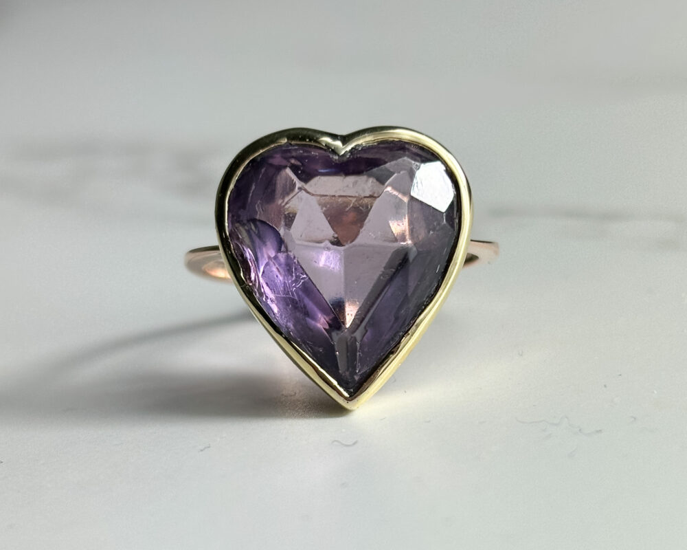 IMG_0264 Antique amethyst heart ring in 9ct gold for sale in Leeds, Yorkshire