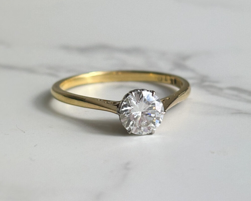 Antique 1920s diamond solitaire ring 0.9ct 18ct yellow gold for sale in Leeds, Yorkshire