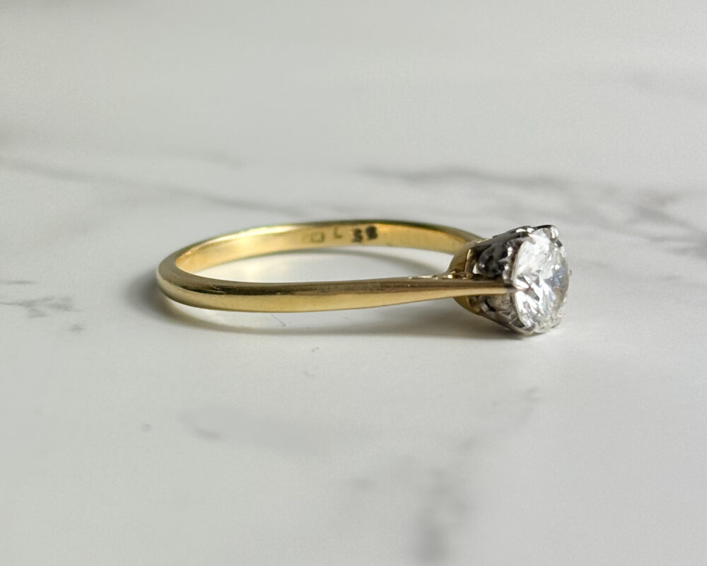 Antique 1920s diamond solitaire ring 0.9ct 18ct yellow gold for sale in Leeds, Yorkshire