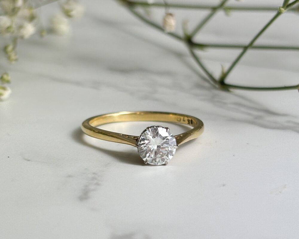 Antique 1920s diamond solitaire ring 0.9ct 18ct yellow gold for sale in Leeds, Yorkshire