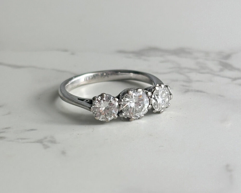 antique 1930s three stone diamond ring 2ct for sale in Leeds, Yorkshire