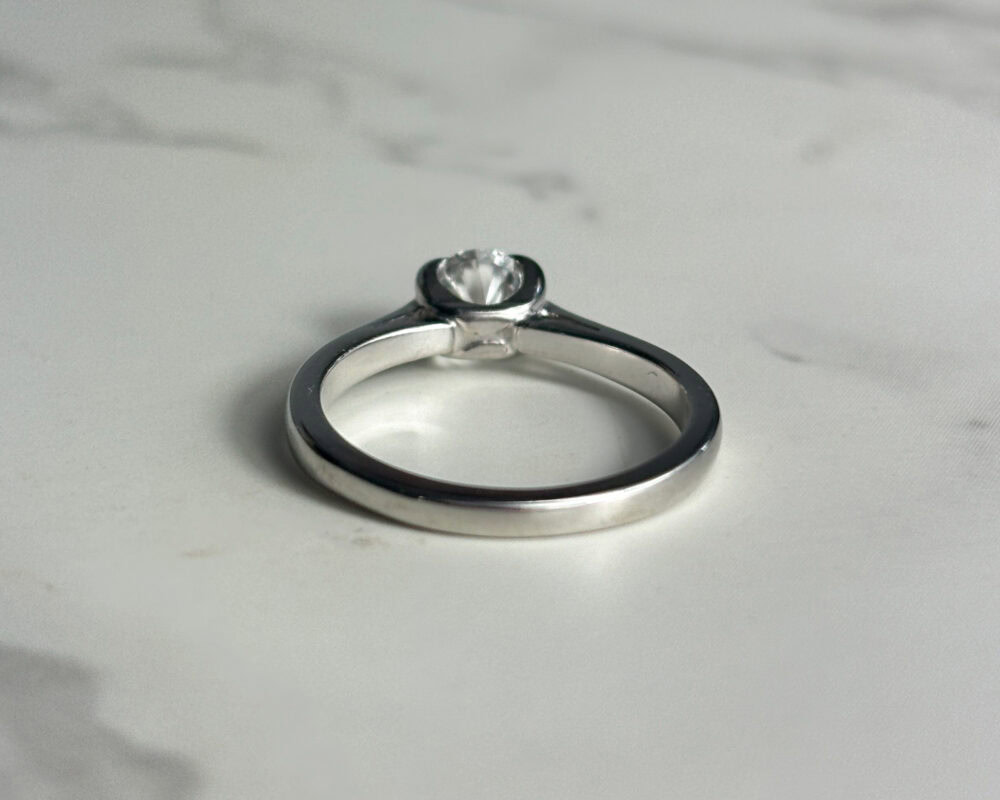 round brilliant cut diamond solitaire ring in platinum 0.45ct for sale in Leeds, Yorkshire