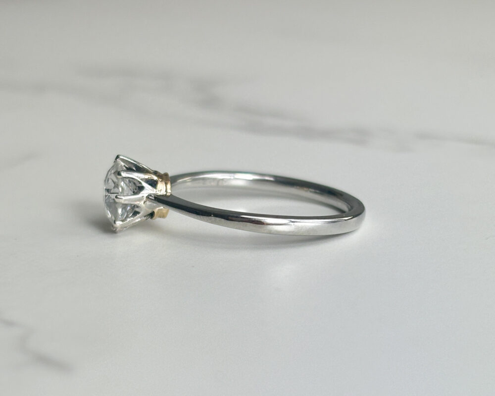 antique 1930s diamond solitaire ring 0.9ct for sale in Leeds, Yorkshire
