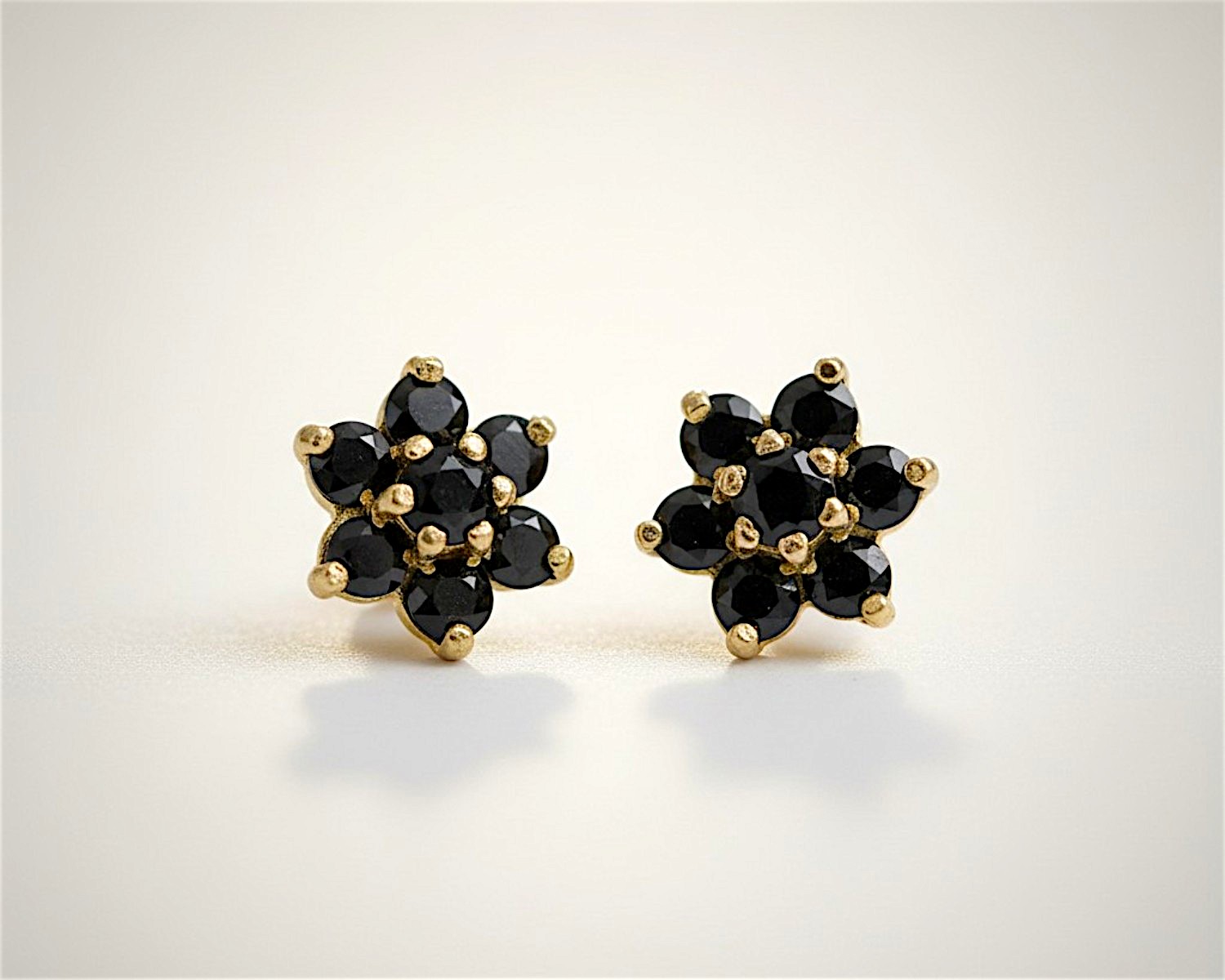 sapphire cluster stud earrings