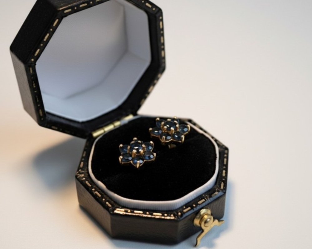 9ct gold sapphire floral cluster earrings for sale in box