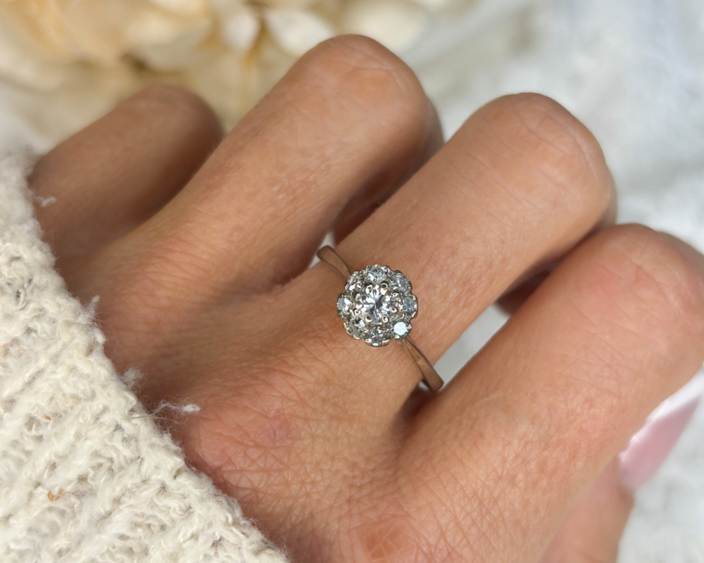 Vintage 18ct White Gold Diamond Cluster Ring Aladdins Cave Jewellery