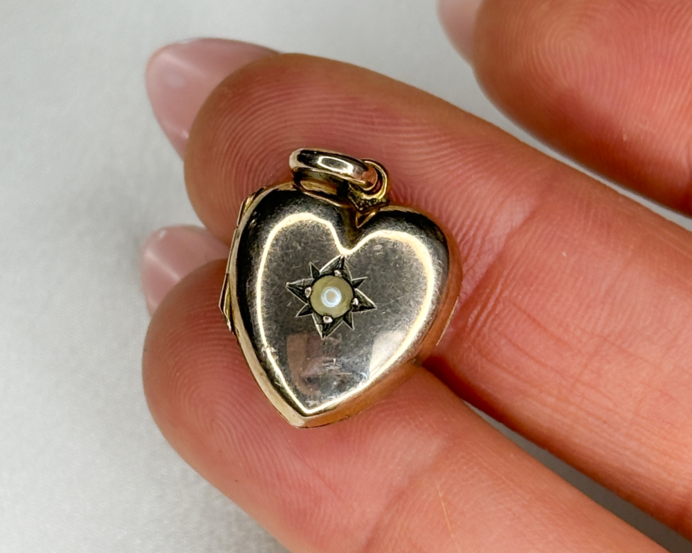 antique Victorian 9ct old and seed pearl locket for sale