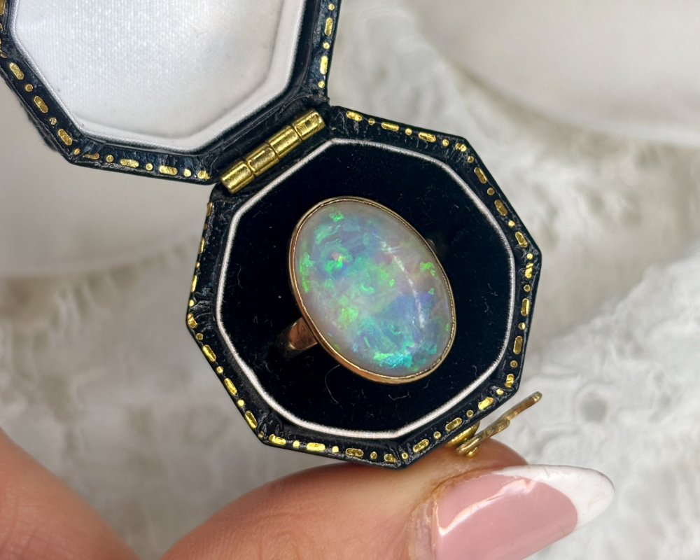 vintage 9ct gold opal statement ring for sale in Leeds