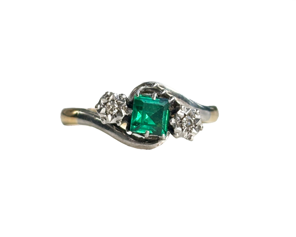 emerald new ring photoshop antique 1930s emerald and diamond three stone twist ring for sale in the UK